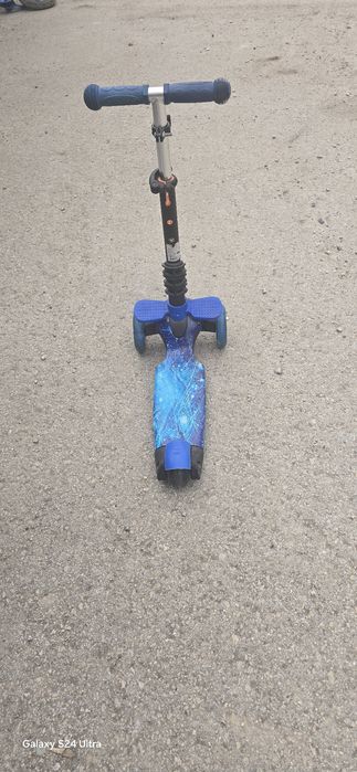 Децка триколка за дете