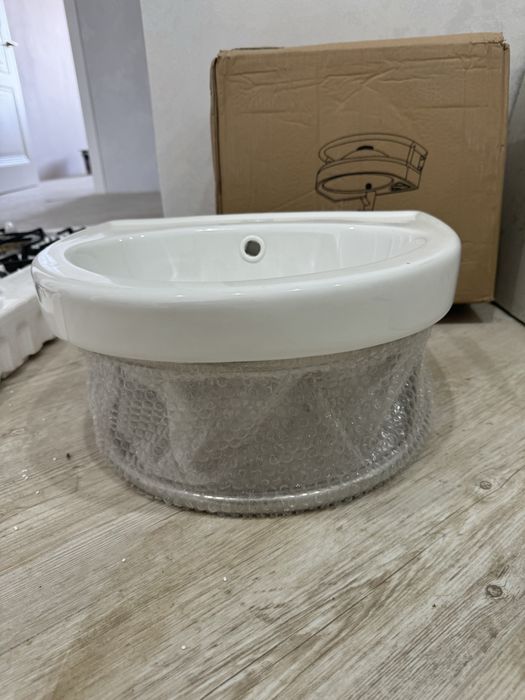 Продам раковину новая