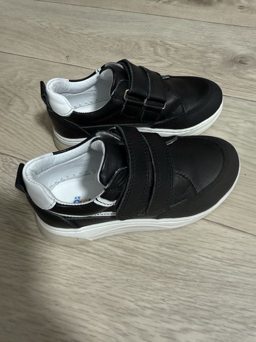 Ортопедические кроссовки