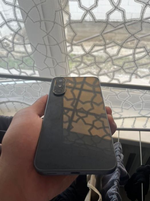 Продам Самсунг 256ГБ