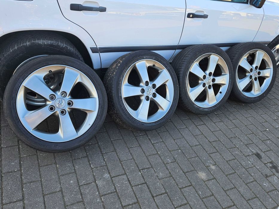 Оригинални лети джанти 17" Toyota