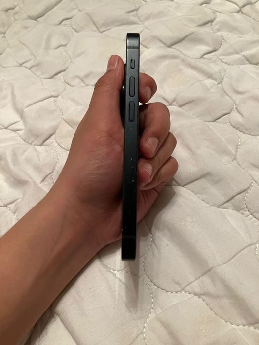 Продам iPhone 13 mini 128gb