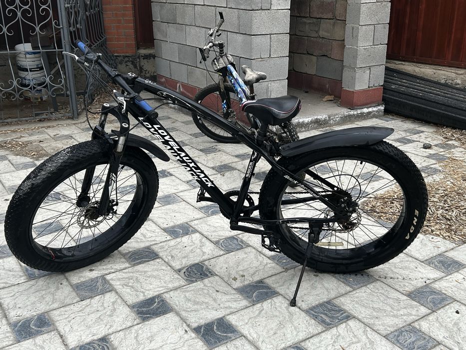 Продам фитбайк 26