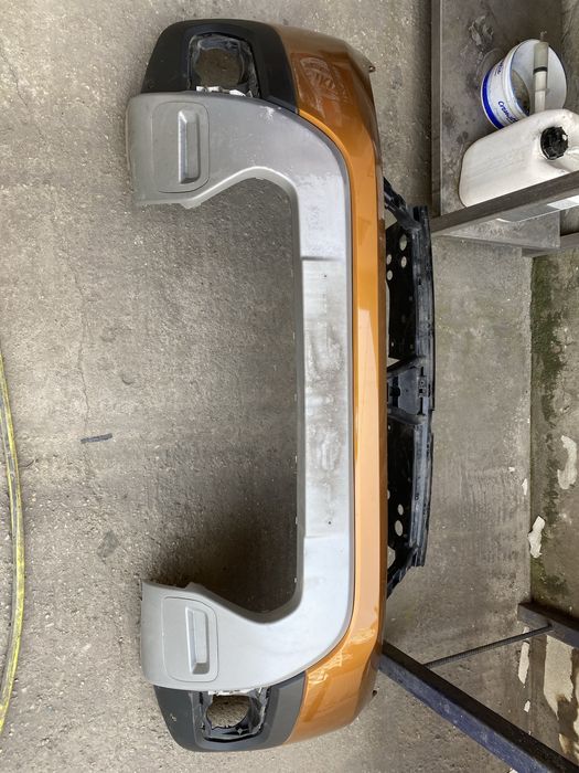 Bara fata Dacia Duster HJD cu 6 senzori parcare