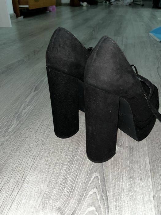 Туфли братц в отличном качестве