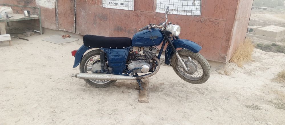 Иж сотилади холати яхши матори килинган Бартер хам киламан бошка мотол