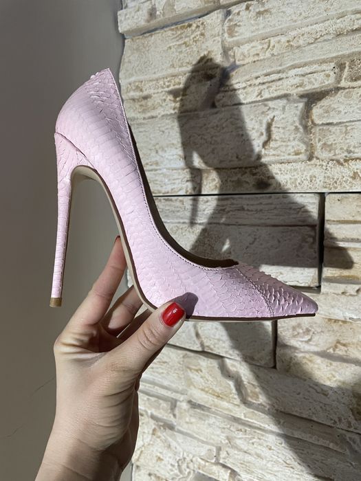 Дамски обувки