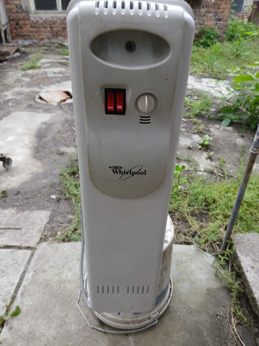 Маслен радиатор Whirlpool