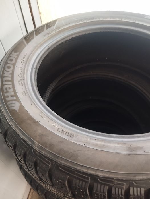 Продам б/у комплект зимней резины