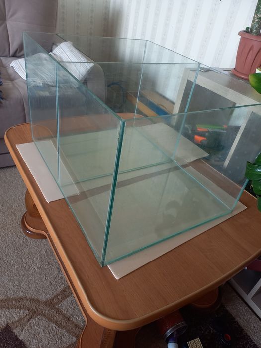 Продам 100л аквариум