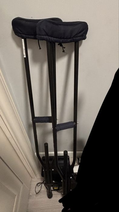 Костыли подмышечные