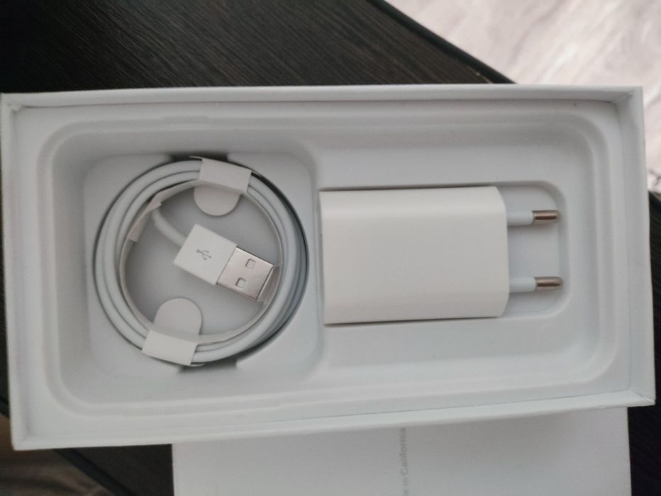 Продам айфон 7 128гб