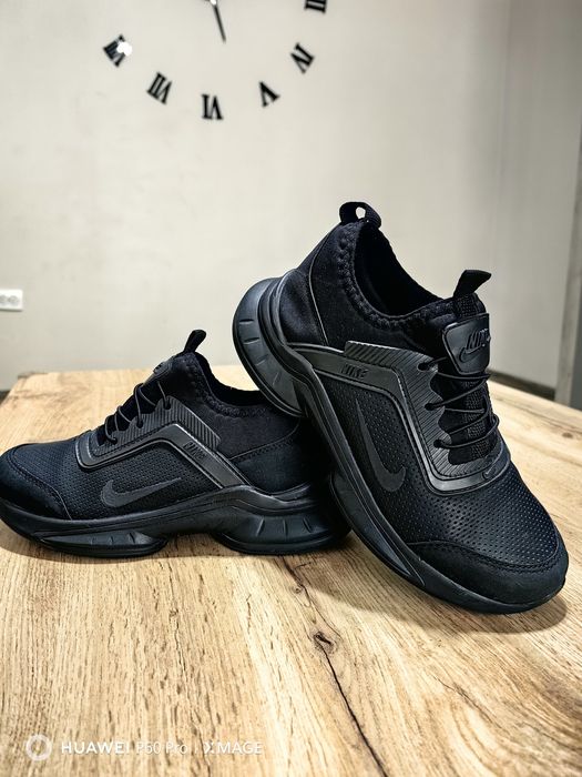 Маратонки Nike 37 номер