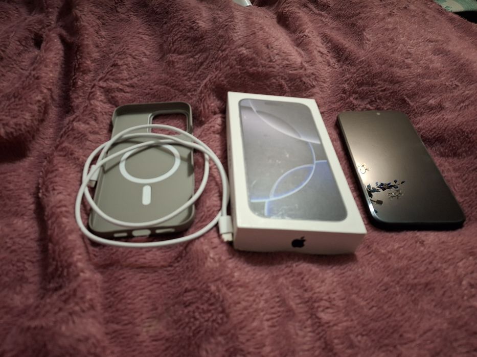 Iphone 16 PRO MAX, черный