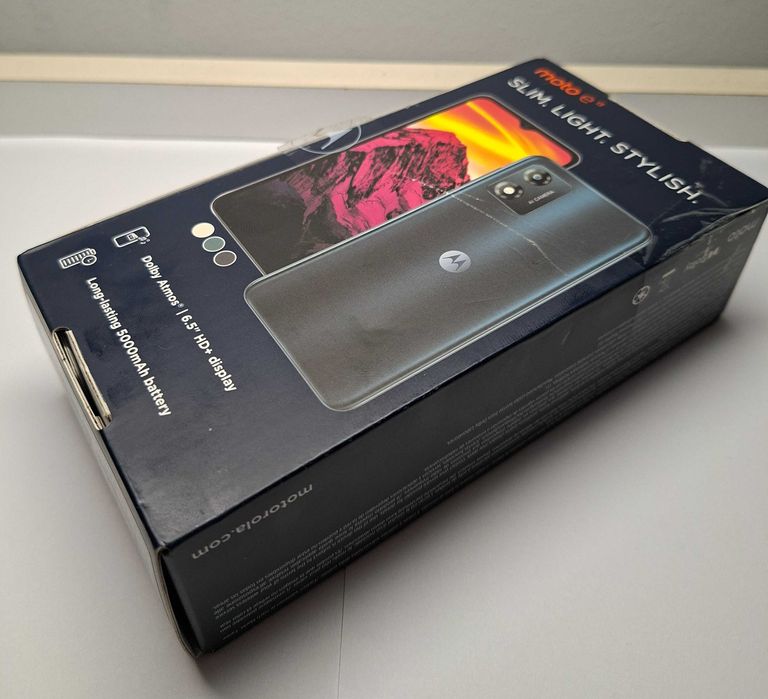 Telefon Motorola E13