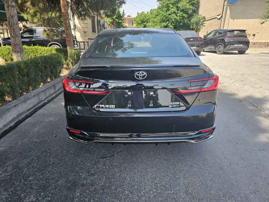 TOYOTA Camry 2l gibrid. 80kuzov. Yili 2026. Yurgani yengi. Narxi 42300