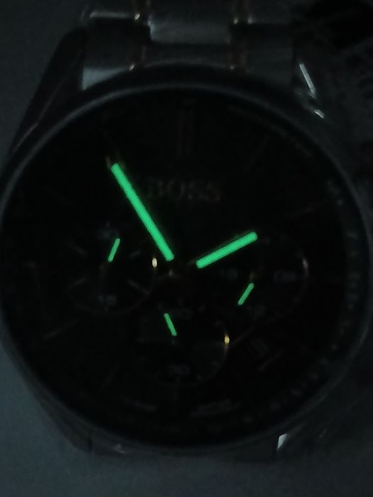 Нов часовник  HUGO BOSS Champion Chronograph 1513878. Имам и други обяви с нови часовници Hugo BOSS