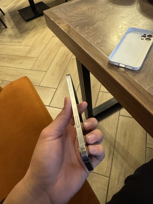 айфон 12 про в идеале