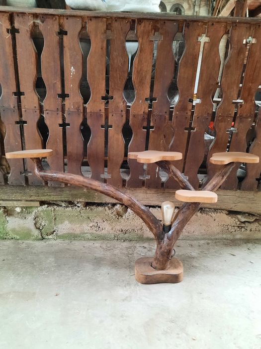 Suport de flori din lemn handmade