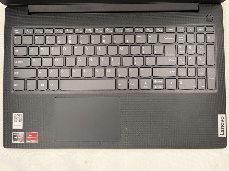 Lenovo V15 G4 Ryzen 5, 16GB RAM, SSD 512GB – Rapid, ca nou!
