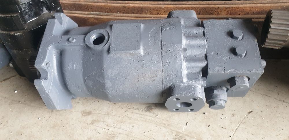 Pompa hidraulica hanomag