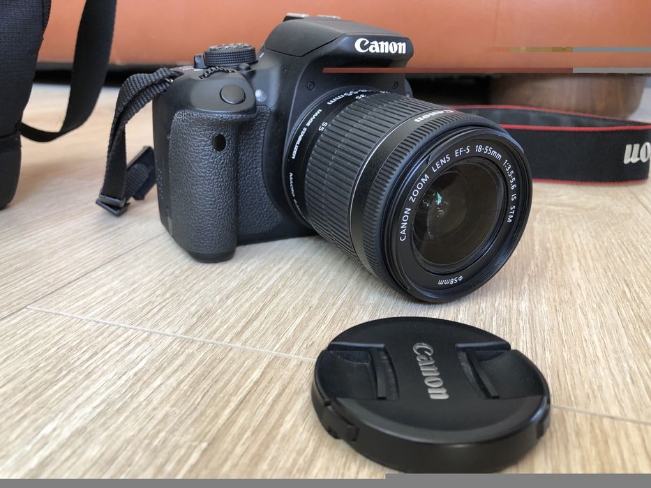 Фотоапарат canon 700d