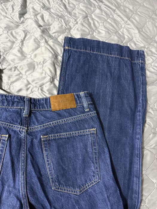 Тъмно сини дънки Zara