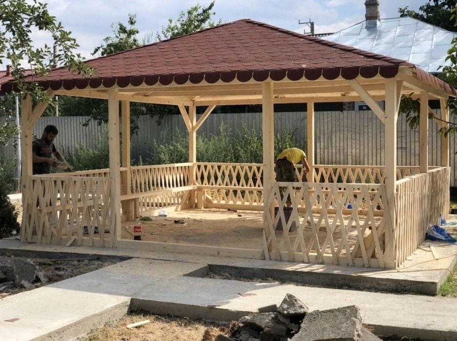 Vând foișoare terase pergole căsuțe de grădină