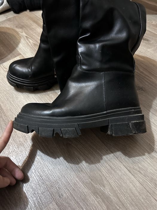 Продам зимние сапоги