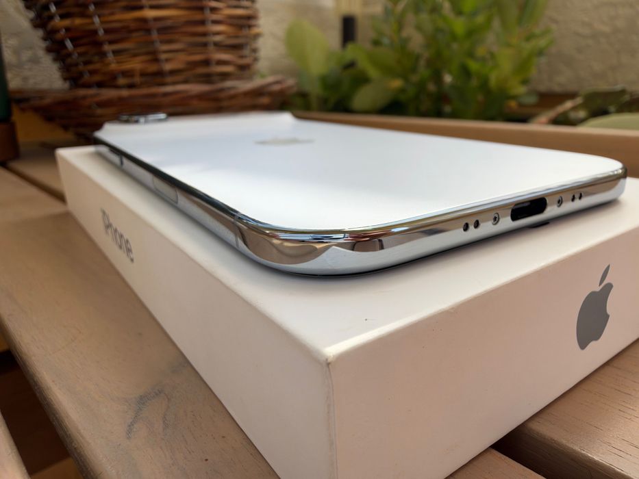 iPhone Air Sky Blue 256GB 100% с Гаранция