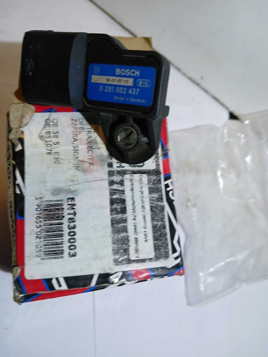 ОПЕЛ Зафира-калник, кормилна кутия,вакум помпа,дебитомер,носачи,други