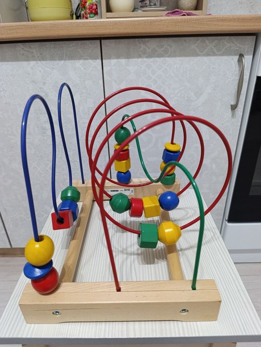 Детские развивающие игрушки