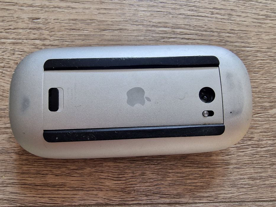 Mouse Magic Apple model A12963Vdc funcțional