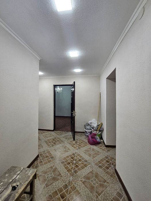 Дом в Яшнабадском районе 10 соток