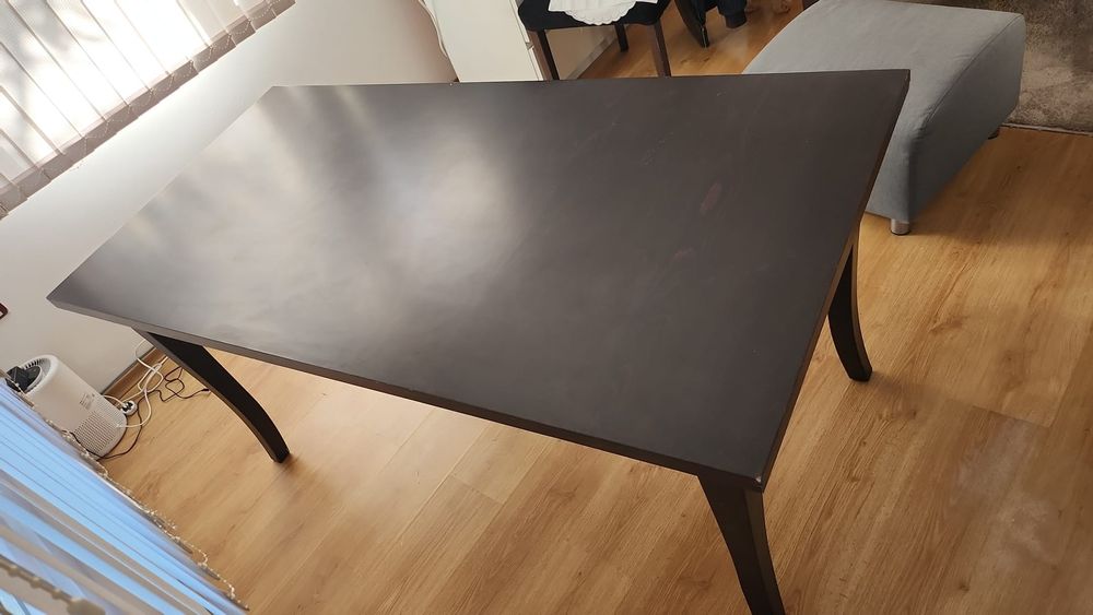 Маса, трапезна за 6 човека