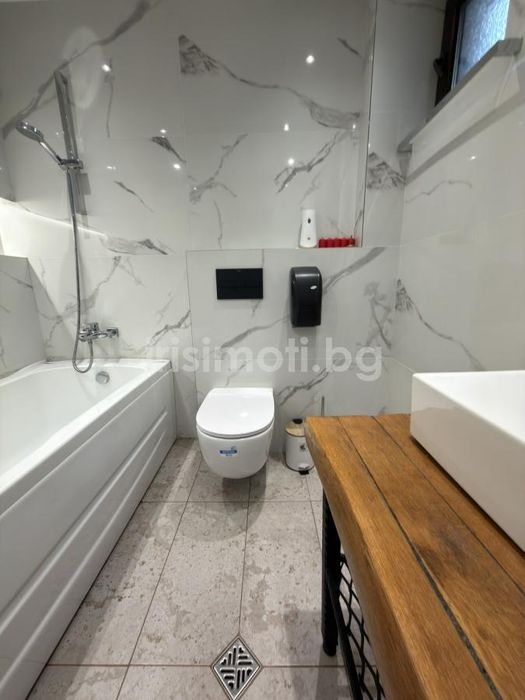 Под наем двустаен, €650, 70кв.м. в Бояна