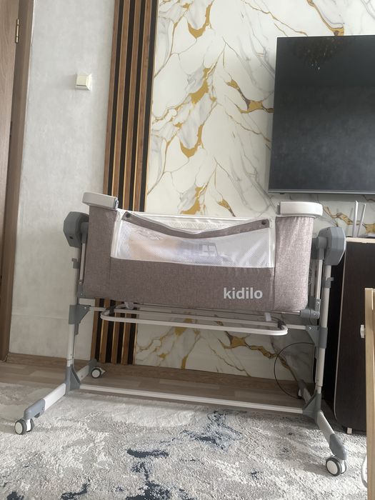 Детский манеж-кроватка Kidilo