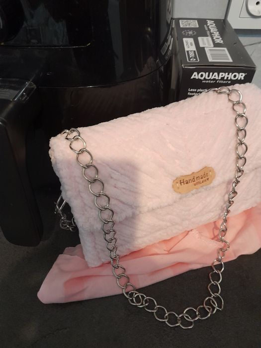 Ръчно претени чантички