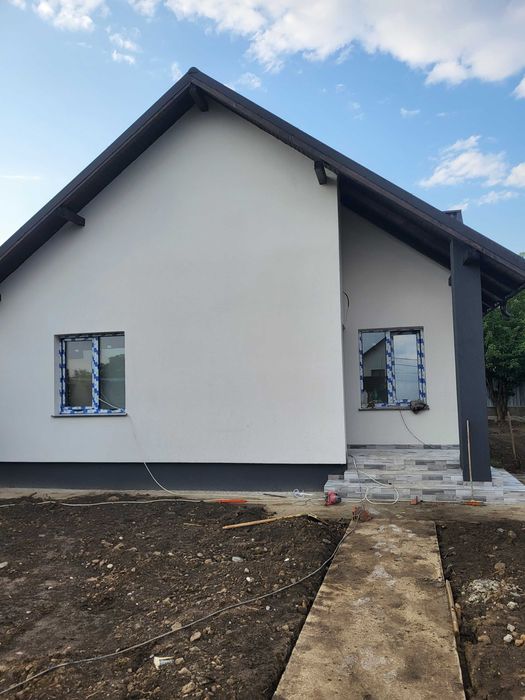 CASA Lilieci Bacau de inchiriat