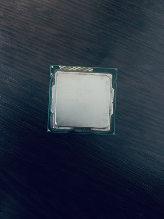 Продам процессор Intel Core i3-2100