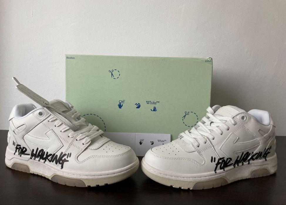 Off White Out of office for walking