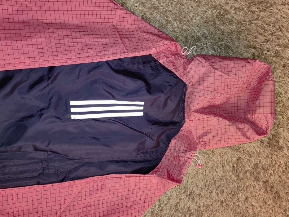 Jacheta antivant Adidas