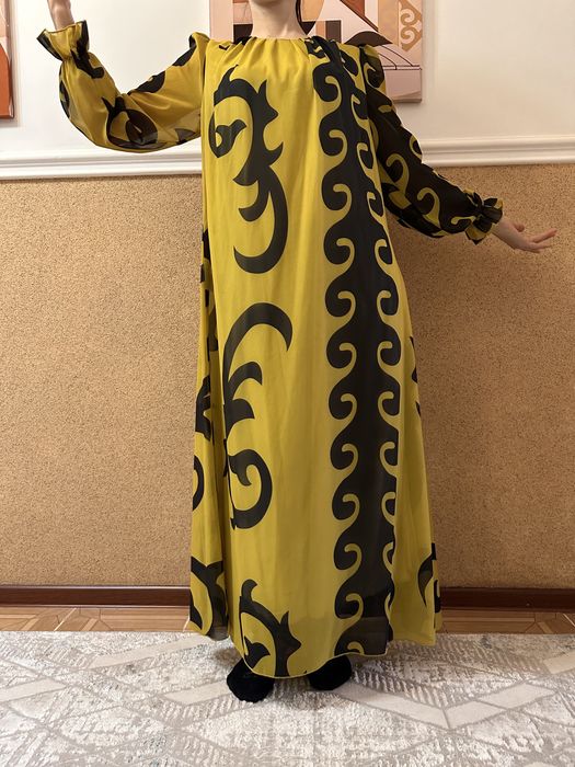 Продается вечерние платья