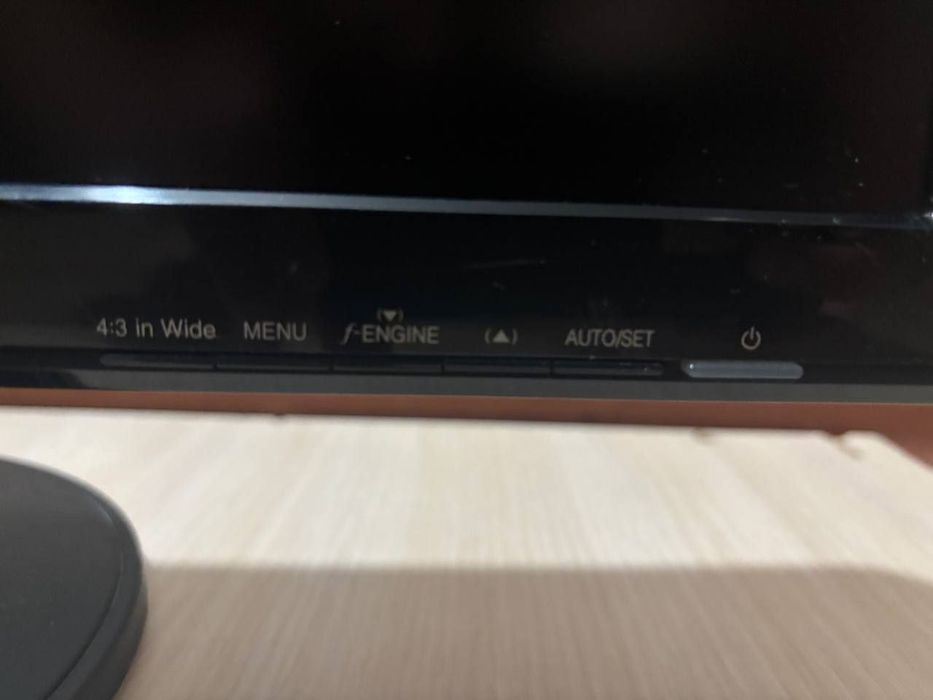 Монитор LG Flatron W2242S | Отличное состояние