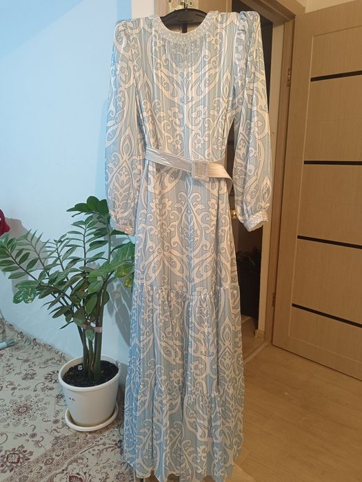 Продам платье Турция 50-52 размер.