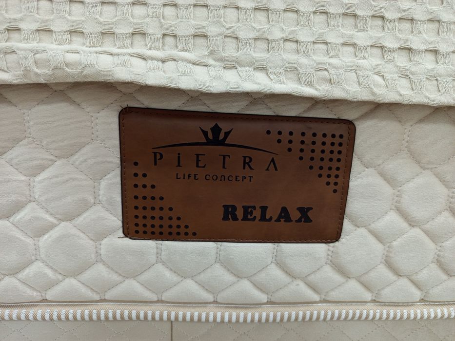 Спални легла и матраци