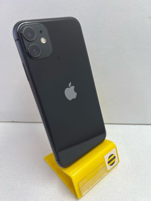 Продам Айфон 11 128г