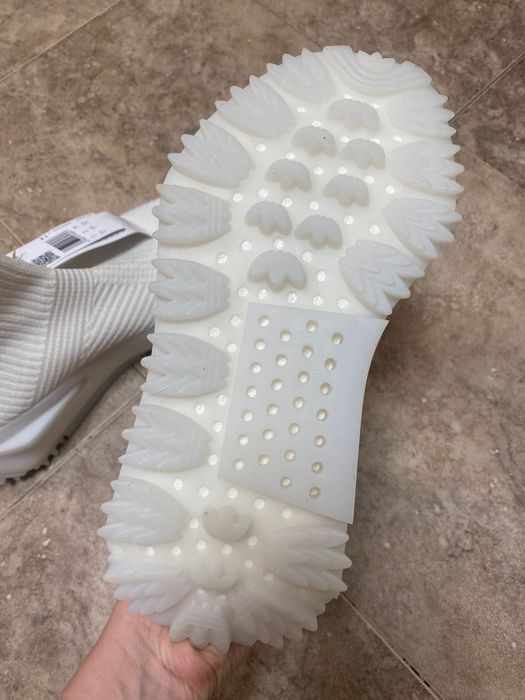 Adidas нови маратонки