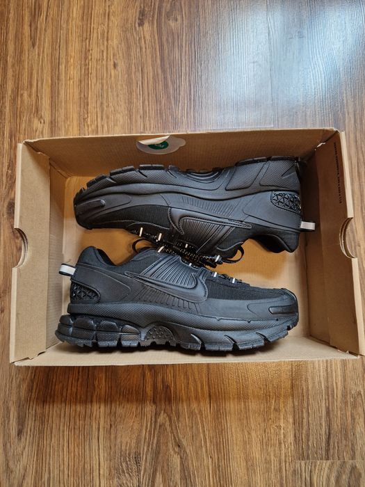 Adidasi Nike Vomero Roam 40