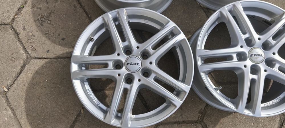 5х114.3 16 цола Rial